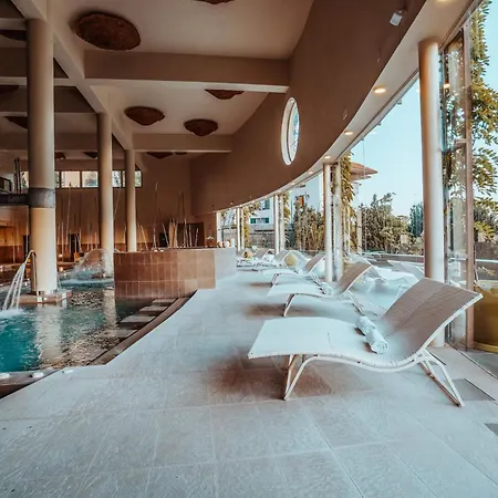 Stylish With Large Terrace In Higueron Apartment Fuengirola
