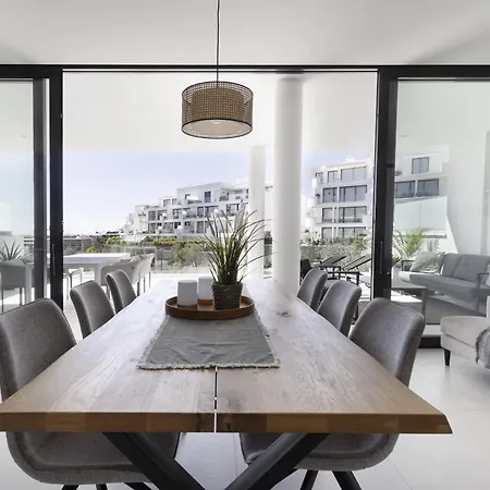 Stylish With Large Terrace In Higueron Apartment Fuengirola