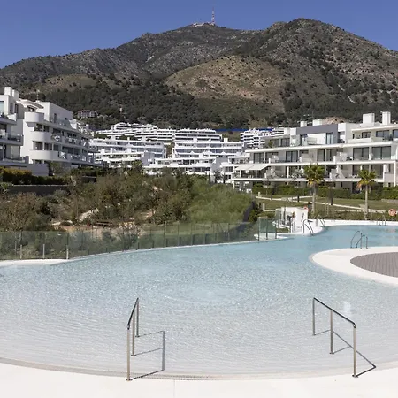 Apartment Stylish With Large Terrace In Higueron