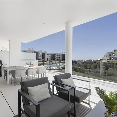 Stylish With Large Terrace In Higueron