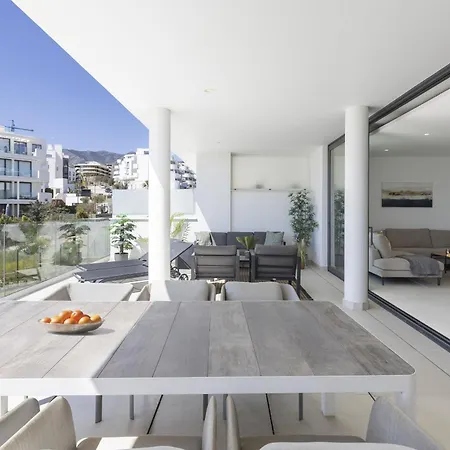 Stylish With Large Terrace In Higueron Apartment